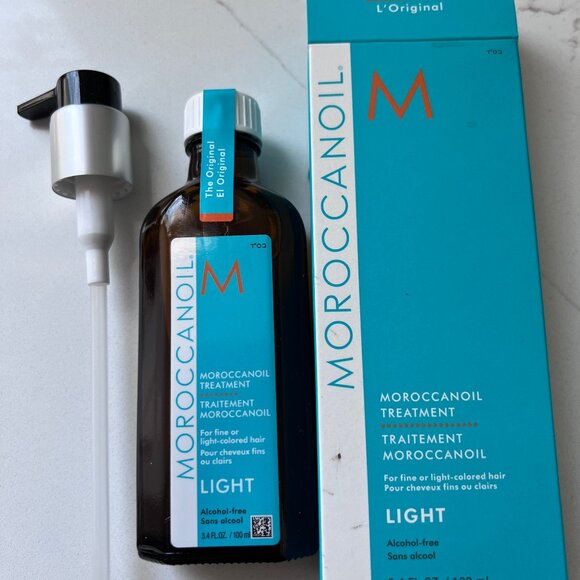 Moroccanoil Oil Treatment LIGHT with Pump 3.4oz 100ml Sealed New in box - Picture 1 of 2